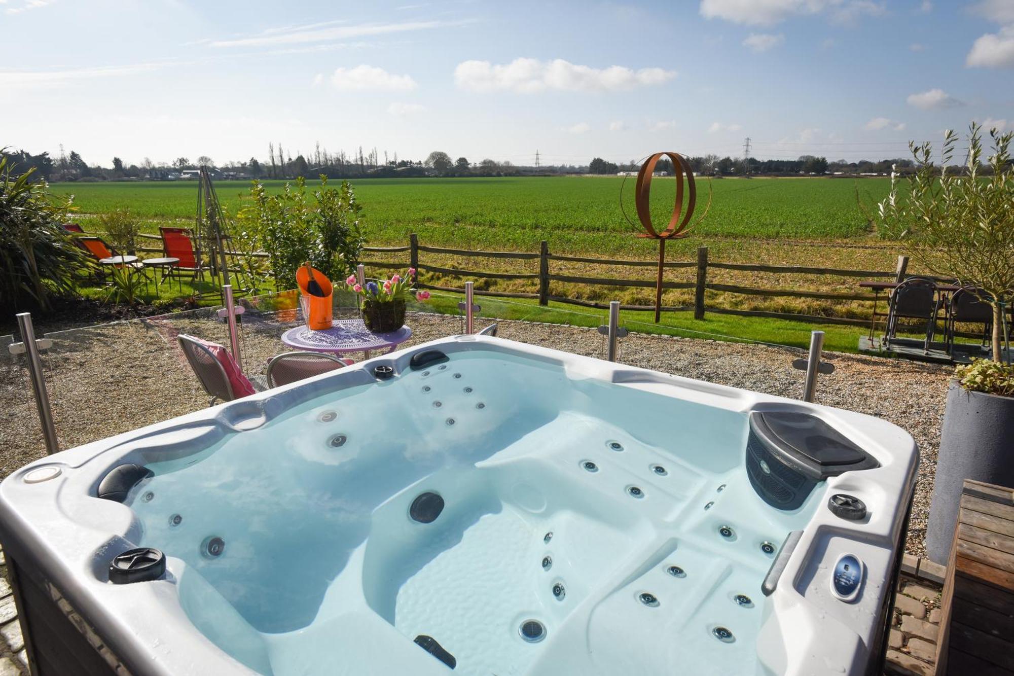 Air Maison - The Cow Shed Wow Factor Countryside Retreat Westbourne  Εξωτερικό φωτογραφία